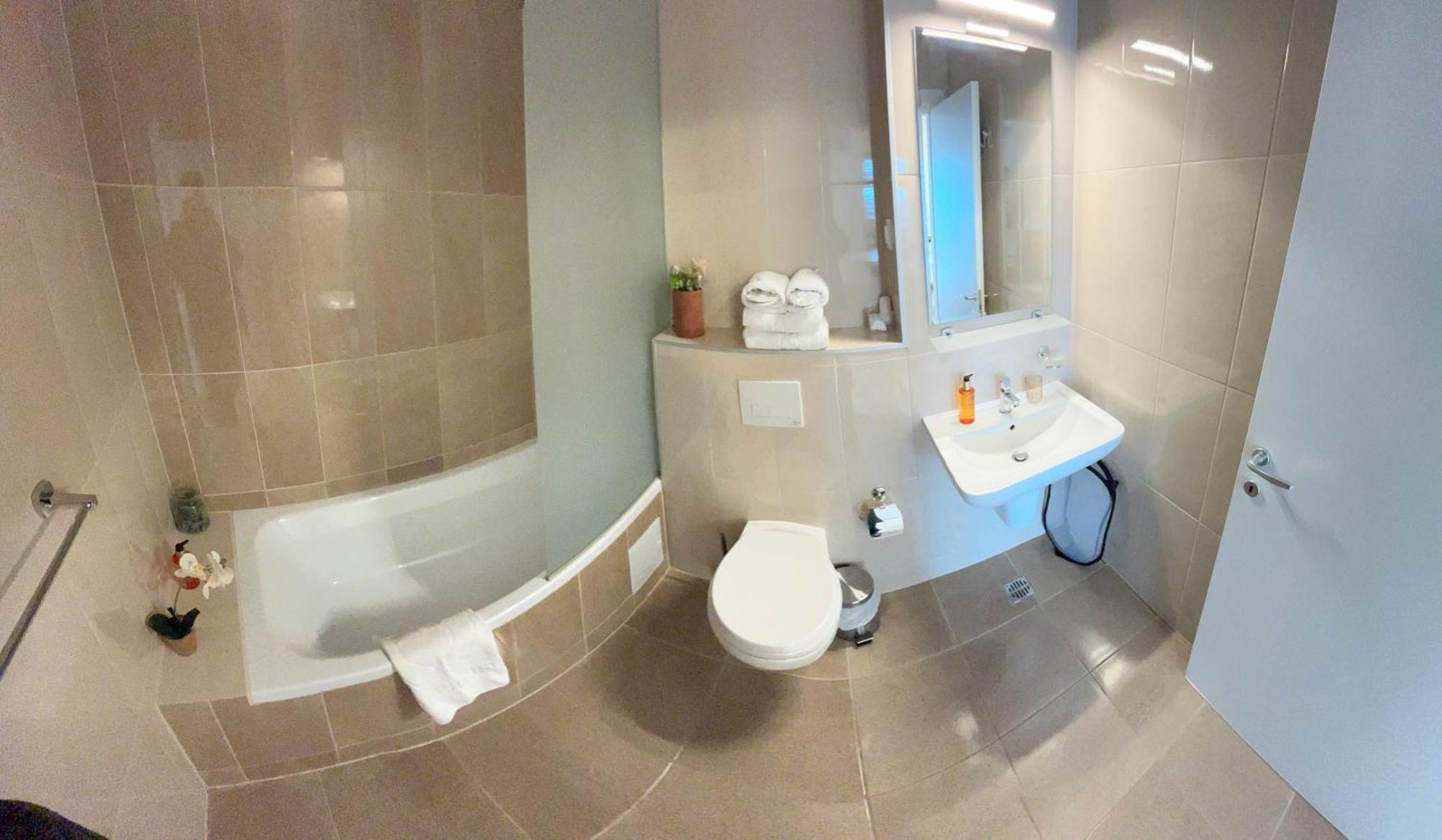 Foresthouse 2 Timisoara Ngoại thất bức ảnh